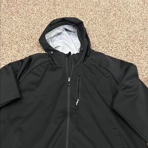 Lightweight men’s shell coat polyester